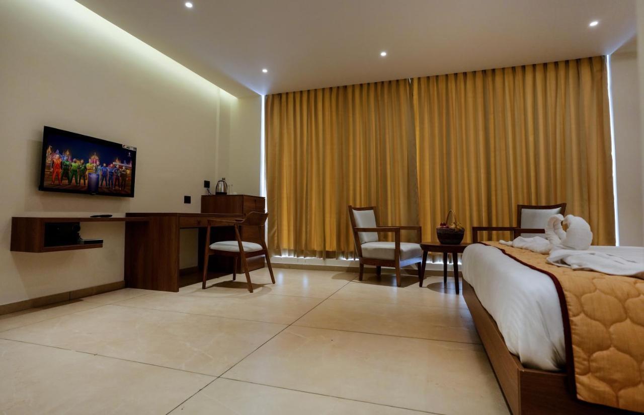 Bluemist Resorts Athirappilly Dış mekan fotoğraf