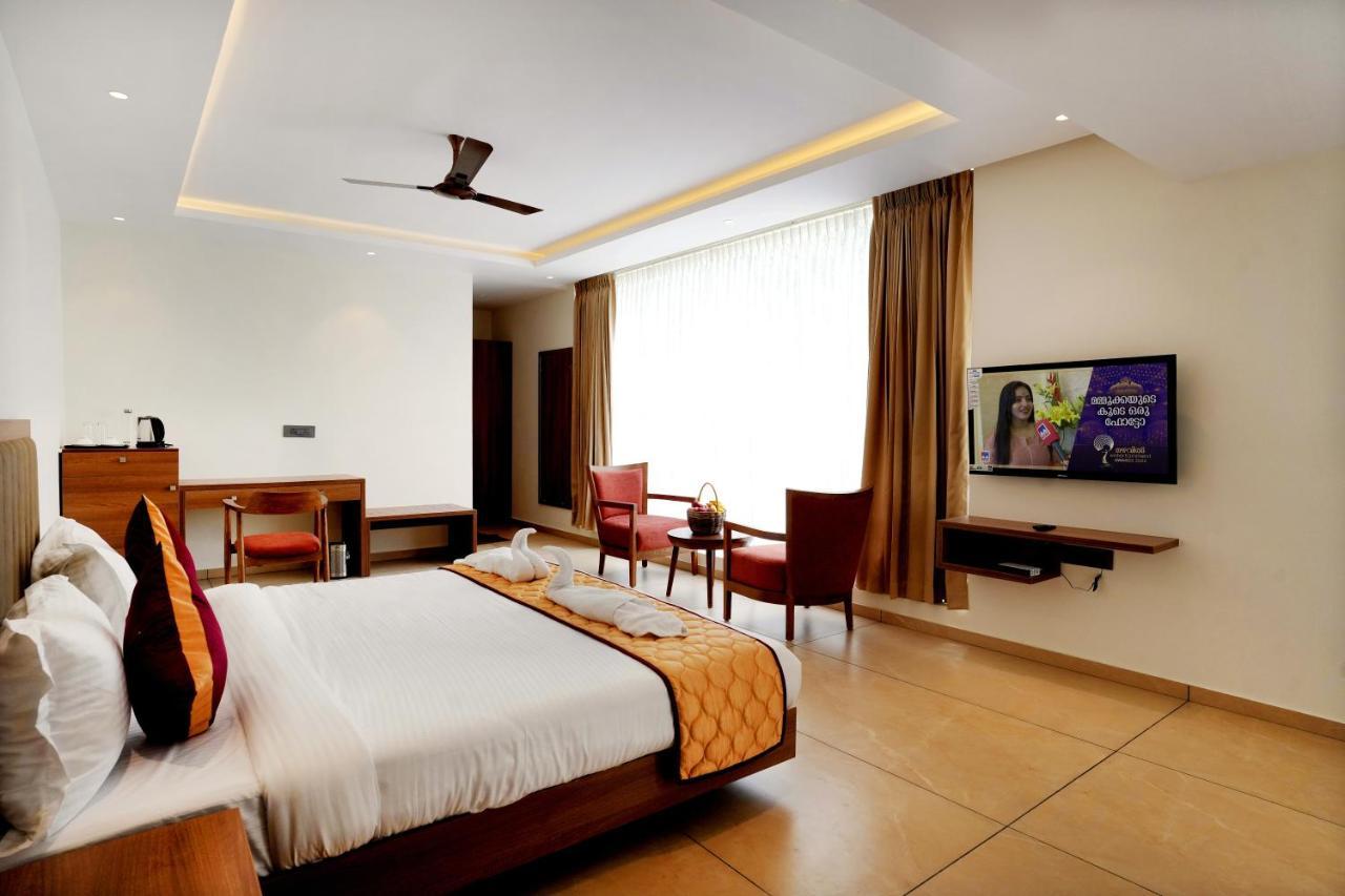 Bluemist Resorts Athirappilly Dış mekan fotoğraf