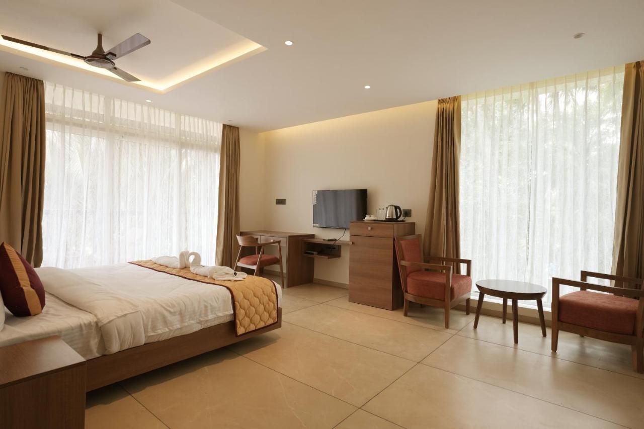 Bluemist Resorts Athirappilly Dış mekan fotoğraf